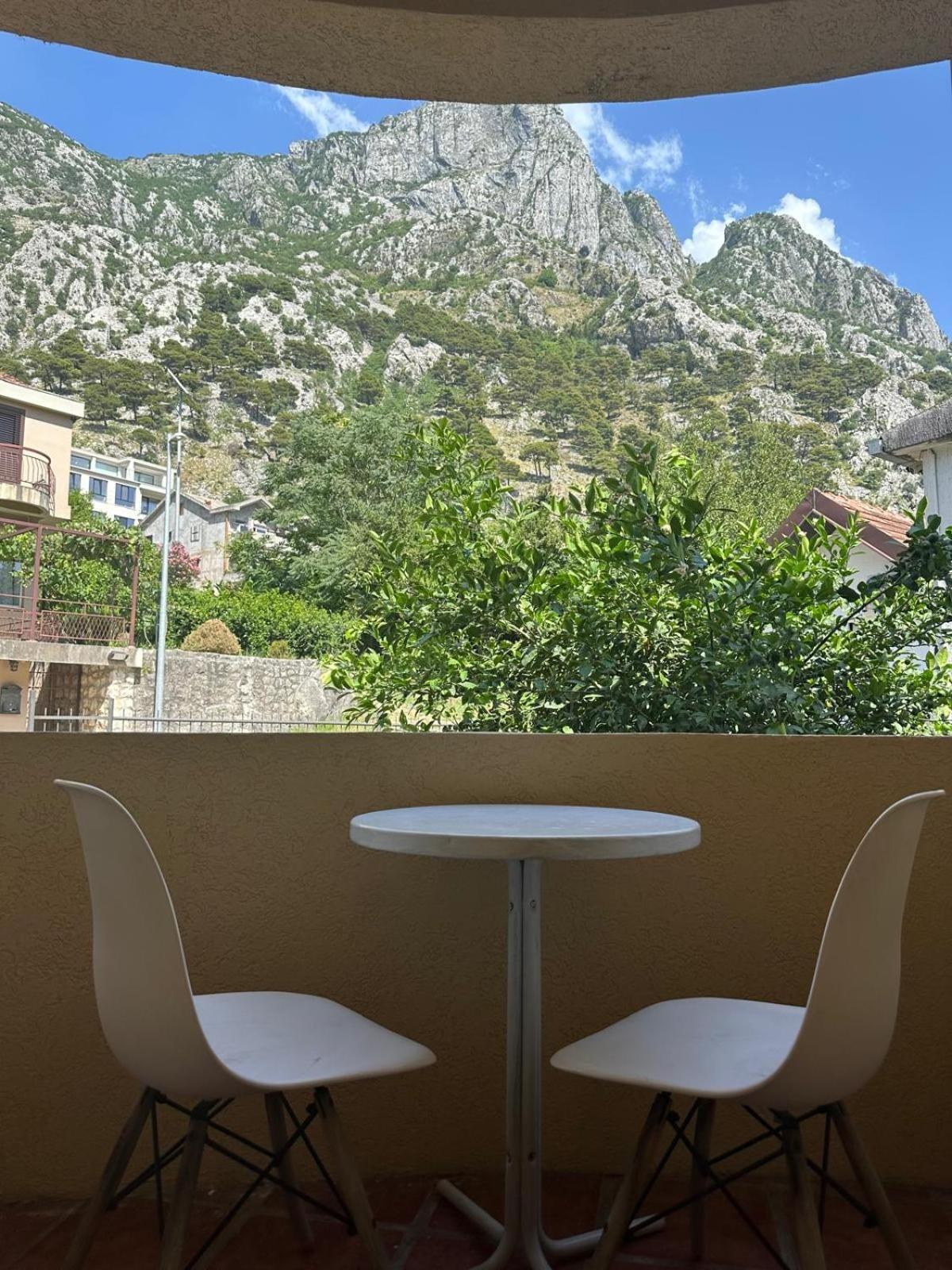 Themis Apart Hotel Κότορ Εξωτερικό φωτογραφία